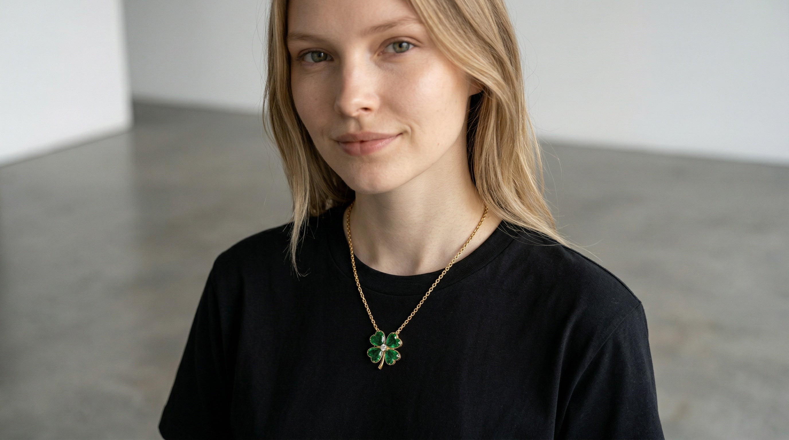 Lucky Women's Necklace